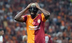 Victor Osimhen sahalardan ne kadar uzak kalacak?