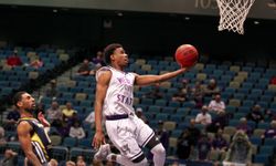 Basketbolcu Jerrick Harding yere çakıldı!