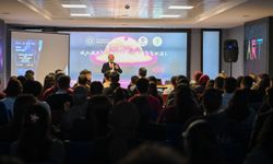 Mamak Bilim Merkezi’nde gençlere Antarktika anlatıldı