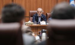 Pezeşkiyan: İran-ABD nükleer görüşmeleri ileriye dönük adım