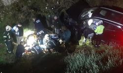 Kontrolden çıkan otomobil uçurumdan düştü