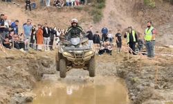 Gölcük'te ATV tutkunları kıyasıya rekabet etti