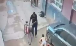 Adana’da sokak cinayeti kameraya yansıdı