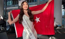 Ceren Arslan Hürrem Sultan ilhamlı kostümüyle dikkat çekti