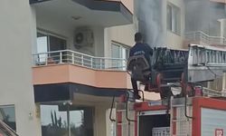 Mersin Erdemli'de bina yangını