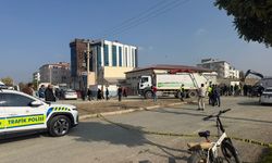 Iğdır'da bir kadın çöp kamyonunun altında kaldı