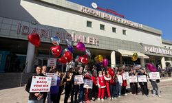 Kozan’da sağlık çalışanlarından işaret diliyle organ bağışı çağrısı