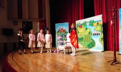 Sorgun Belediyesi Tiyatro Topluluğu turnede