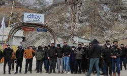 Divriği’de maden kapandı, işçiler mağdur oldu