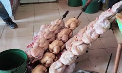 Zabıta denetiminde dönercide şok görüntüler