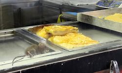 Buca’da börekçide hijyen skandalı: Vitrinde fare!