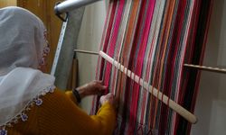 Tunceli’de kadınlar cacım dokumasını yaşatıyor
