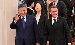 Macron: Çin ile dengeli ve güvenli ekonomik düzen kurmalıyız