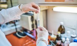 Benzoilekgonin hangi testlerde tespit edilir?