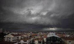 Ankara Valiliği'nden kuvvetli rüzgar ve fırtına uyarısı