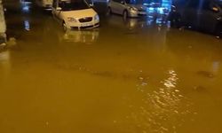 Çanakkale’de şiddetli yağmur yolları su altında bıraktı