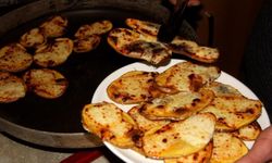 Erzincan’da soğuk havalara karşı sıcak mola: Kaşarlı patates