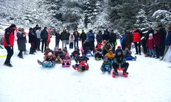 Bursa Alaçam’da kar sevinci festivalle taçlandı