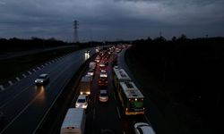 Başakşehir’de 3 İETT otobüsü kazaya karıştı