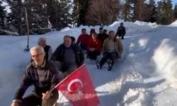 Artvin Şavşat’ta geleneksel tahta kızak keyfi
