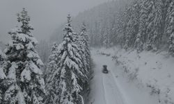 Kastamonu’da köy yollarında karla mücadele yeniden başladı