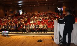 Adana’da diyabet akademisi tarihle buluştu