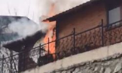 Artvin’de taksi durağında yangın paniği