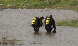 Manisa'da kaybolan genç gölette aranıyor