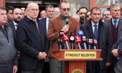 Etimesgut’ta Başkan Beşikcioğlu’ndan iddialara yanıt