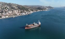 İstanbul Boğazı’nda savrulan Razouk gemisi kurtarıldı