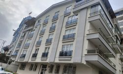 Ankara Mamak’ta toprak kayması apartmanları tehdit ediyor