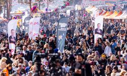 Mersin’de Nergis Şenliği bahar coşkusuna dönüştü