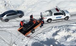 Muş'ta kar motoru desteğiyle köy ve mezralara elektrik verildi