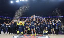 Fenerbahçe Beko Beşiktaş’ı yendi, kupayı kazandı