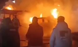 Şanlıurfa’da işçi servisi ile ticari araç çarpıştı