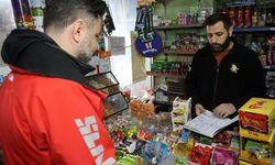 Hayırseverler bayram öncesi mahallenin borcunu kapattı