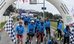 Paralimpik ve milli sporcular zafer için pedal çevirdi