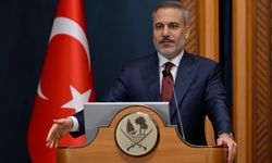 Fidan: Savaşın sorumlusu İsrail, İran da yanlış yapıyor