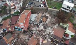 Fatih’te çöken binalarda enkazdaki 9 kişinin 7'si kurtarıldı