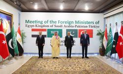 Fidan, İslamabad’daki 4’lü Ortadoğu zirvesine katıldı