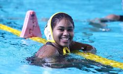 Sutopunun genç yıldızı Selin Yüksel başarıya kulaç atıyor