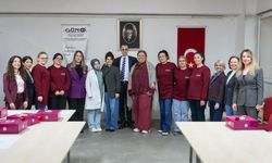 Beşikcioğlu OSTİM’de kadın emekçilerle buluştu