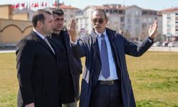 Erdal Beşikcioğlu Etimesgut projelerini yerinde inceledi