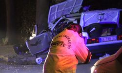 İstanbul’da yokuş aşağı hız faciası: Araç hurdaya döndü