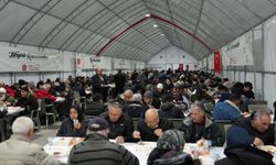 Keçiören’de 450 bin kişi aynı iftar sofrasında buluştu