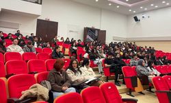 OMÜ’de yapay zekâ konferansı: Dijital dönüşüm ve etik tartışıldı
