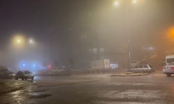 Besni’de sağanak ve sis etkili oldu, görüş mesafesi 10 metreye düştü