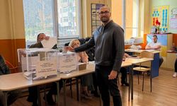 Bulgaristan 5 yılda 8’inci kez sandık başında