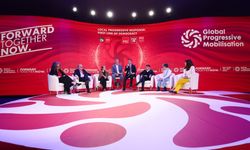 Ahmet Aras Barselona’daki yerel yönetimler zirvesinde