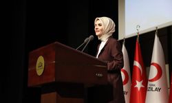 Bakan Göktaş: Gençlerin aile bağlarını güçlendiriyoruz